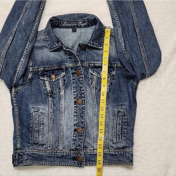 American Eagle Outfitters Denim Front Pockets Faded Jacket, Size Medium - Picture 11 of 14